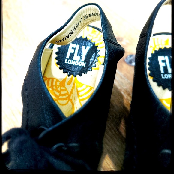 Fly London Black Leather Tie Sandals - Picture 2 of 7